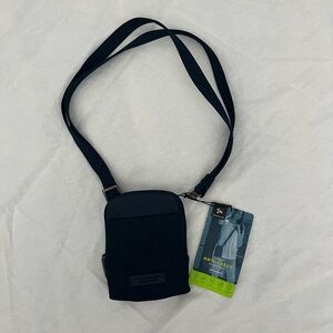 Travelon stadium mini crossbody
